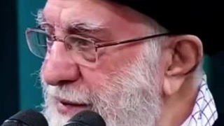 هیهات من الذله حضرت آیت الله خامنه‌ای من زیر بیرق حضرت ابوالفضل