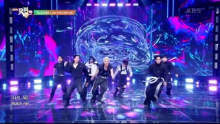 اجرای اهنگ outside انهایپن در KBS