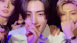 از تیک تاک های قدیمی و جذاب هیونگ لاین♡/انجین این ویدئو رو از دست نده!