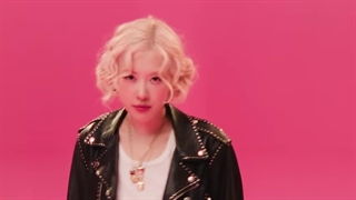 موزیک ویدیو APT از رزی و برونو مارس ROSÉ & Bruno Mars - APT. (Official Music Video)