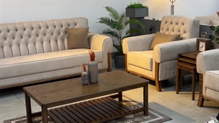 پرچم دار استقامت: مبلمان چستر ایتالیایی