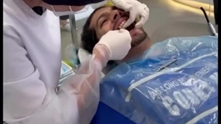 دکتر امیر صلح جو دندان شیری