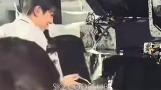 آخرم نفهمیدم چه کاریه