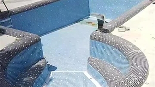 رفع کم شدن آب استخرکاشی شده_۰۹۳۰۱۴۸۹۴۰۸۸بندآب/چمستان/تضمینی