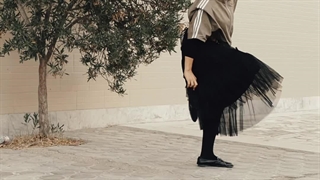 وقتی عجله داری ولی روتین پوستیت فراموش نمیشه!