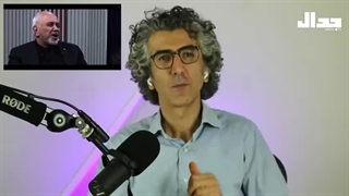 14040425: روبَه پرفریب و حیلت‌ساز، رفت پای درخت و کرد آواز