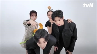 چالش عکاسی با بازیگران اصلی سریال عاشق و دلباخته ♡