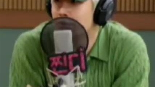 جین‌جین لیدری و مون سوآ در برنامه آیدل‌ کره‌ای امروز آسترو رو منشن کرده کپ