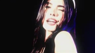 Cause you’re toxic boy