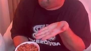 احسان میرزاد .. آجیل برای گوسفند