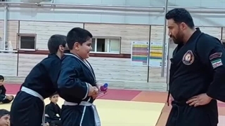 دفاع شخصی با آب معدنی