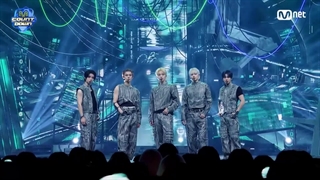 اجرای BEAUTIFUL STRANGERS از TXT