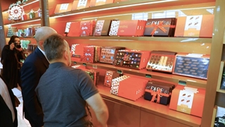 سفر رایزن اقتصادی فرانسه به قم