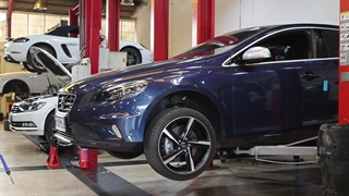 تعمیر خرابی جعبه فیوز فرمان ولوو V40