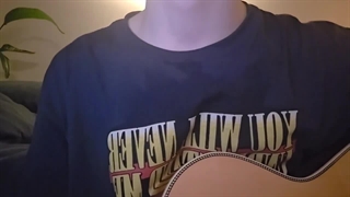 اپدیت توییتر سانها که برای خداحافظی با هیونگ عزیزش، براش گیتار زده و آهنگ خونده کپ