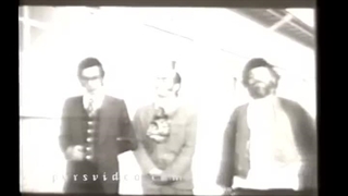 صمد به مدرسه می رود