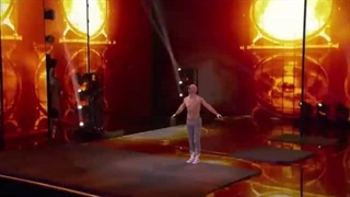 اجرا خطرناک و هیجان انگیزه ALEX MAGALA