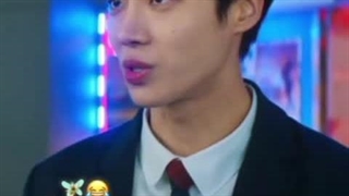 انقد عاشق این بشر شدم دلم نمیخاد دو قسمت آخرو ببینم