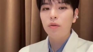 استی: طعم تایاکی مورد علاقت چیه؟سونگمو: من طعم خمیر لوبیای آدزوکی با خامه رو دوست دارم...کپشن