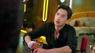 سریال عشق در کمین قسمت 6 با زیرنویس فارسی چسبیده درخواستی [توضیحات]