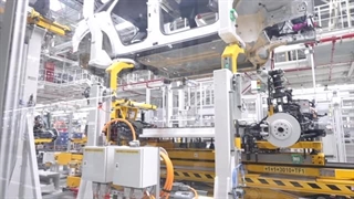 خط تولید VW ID4 سال ۲۰۲۴ - 09384768224