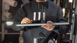 چراغ بالای تابلو دیواری