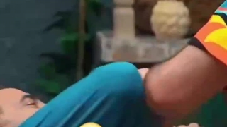 مجید مظفری اینجا میگه من رقص بلدنیستم