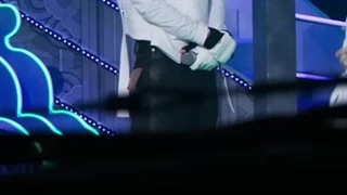 فنکم سونگمین در اجرای CEREMONY