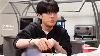 جیک یه بیبیه!/ادیت بامزه از جیک شیرینمون◠‿◠