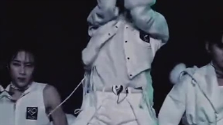 بچم یهو هات شددددددد