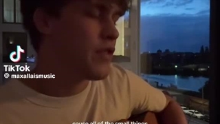 چیزایی که دوس دارم به اون بگم ...