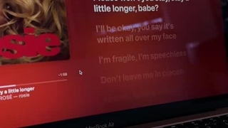 !Stay a little longer, babe