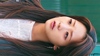 !! D Hands up Gabriella=