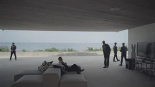 سکانسی دیگر از سریال مستر روبات و واقعیات دولت سایه