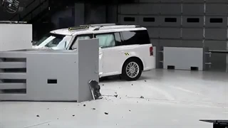 آزمایش تصادف نیسان مورانو ۲۰۱۶