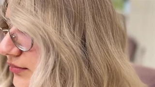 معرفی آموزشگاه بافت مو ملورین در مشهد