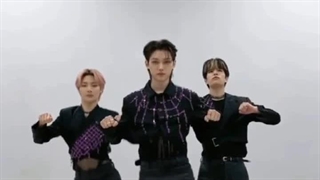 خبر جدید و فوق‌العاده ای دارم بریزید کپشن