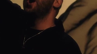 آهنگ اﮔﻪ ﺑﻌﺪ ﺗﻮ ﻋﺎﺷﻖ ﻧﺸﻢ ﭼﻰ