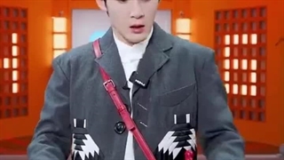 ری اکشن های متفاوت تان جیانسی...❤️