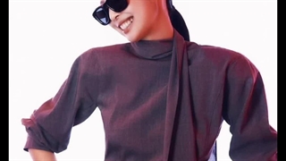 آپدیت اینستاگرام OA ~  "جنی در افتتاحیه اولین فروشگاه موقت ری-بن در کره"