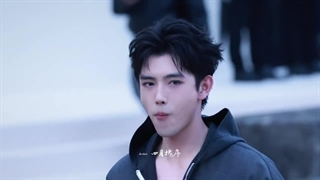 ویژوال آرتور (کپشن)