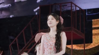 پارت ۲تور کنسرت د وینینگ (HEREH)آیو با زیر نویس اینگلیسی انکور/