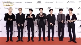 انهایپن در مراسم جوایز موسیقی FACT ۲۰۲۵ — فرش قرمز کات کامل