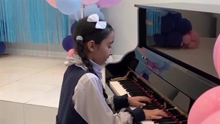 جشن تولد دختران تابستانی در دبستان (دوره دوم) روشنگران منطقه 3