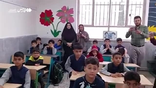 سبحان فرزند شهید محمد میرشکاری با همراهی پلیس راهی مدرسه شد