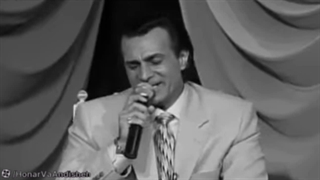 اجرای زنده احمد آزاد، میخونه شعر غلامرضا سرکوب تنظیم بشارتی، بامداد آدینه تلویزیون پارس، وقتی عزیزی میره از دستمون ۱۳۷۱