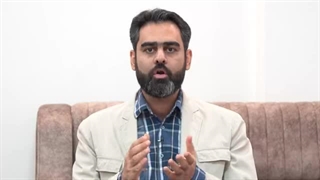 14040705: آیت‌الله خامنه‌ای شاه نیست، ولایت فقیه سلطنت نیست!