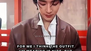 اعضا لباس مورد علاقه خودشون بین لباسای اعضا را انتخاب میکنن... میلان ۲۰۲۵