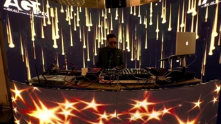 دیجی و خواننده