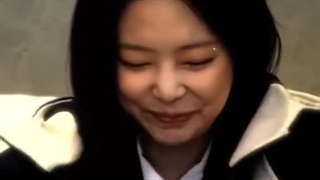 از ساعت ۲ تا الان خواب بودممم گیلیلیلیلیلی